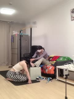 IZNE-637 打屁股钻胯开发新人母狗打屁股钻胯